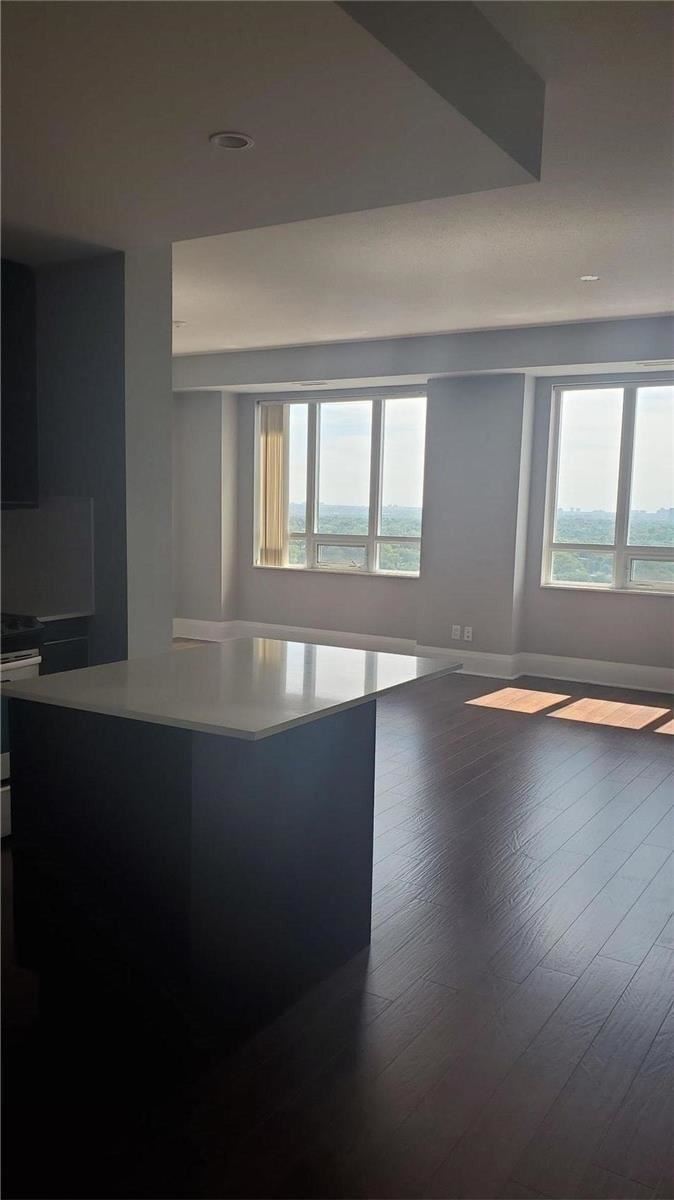100 Harrison Garden Blvd, #1822