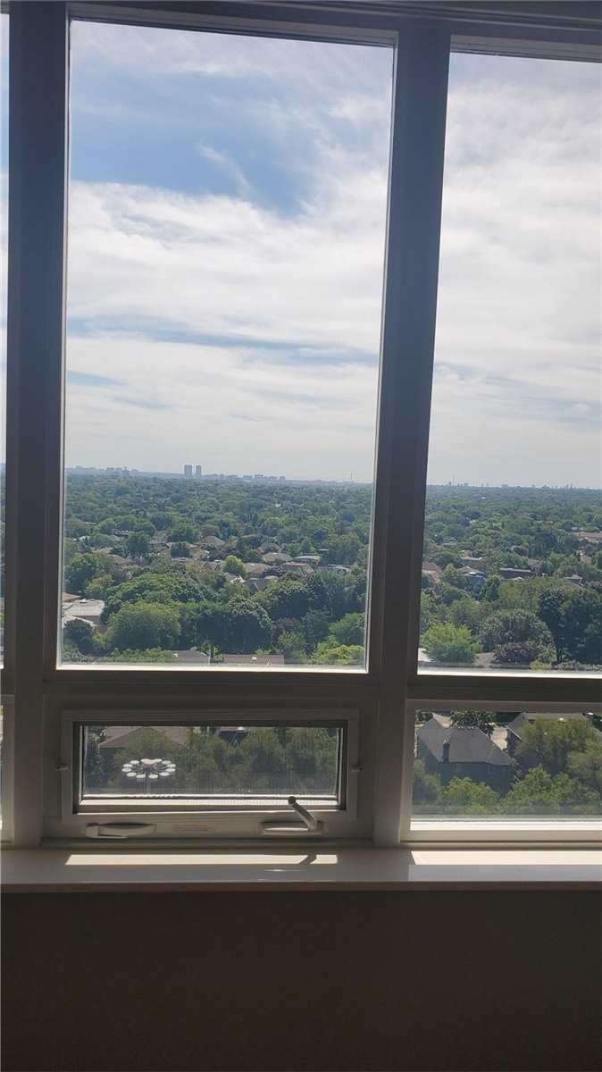 100 Harrison Garden Blvd, #1822