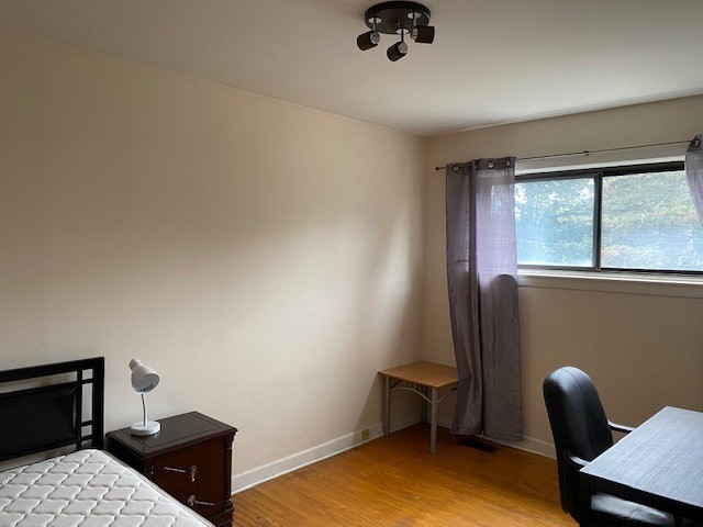 33 Valentine Dr
