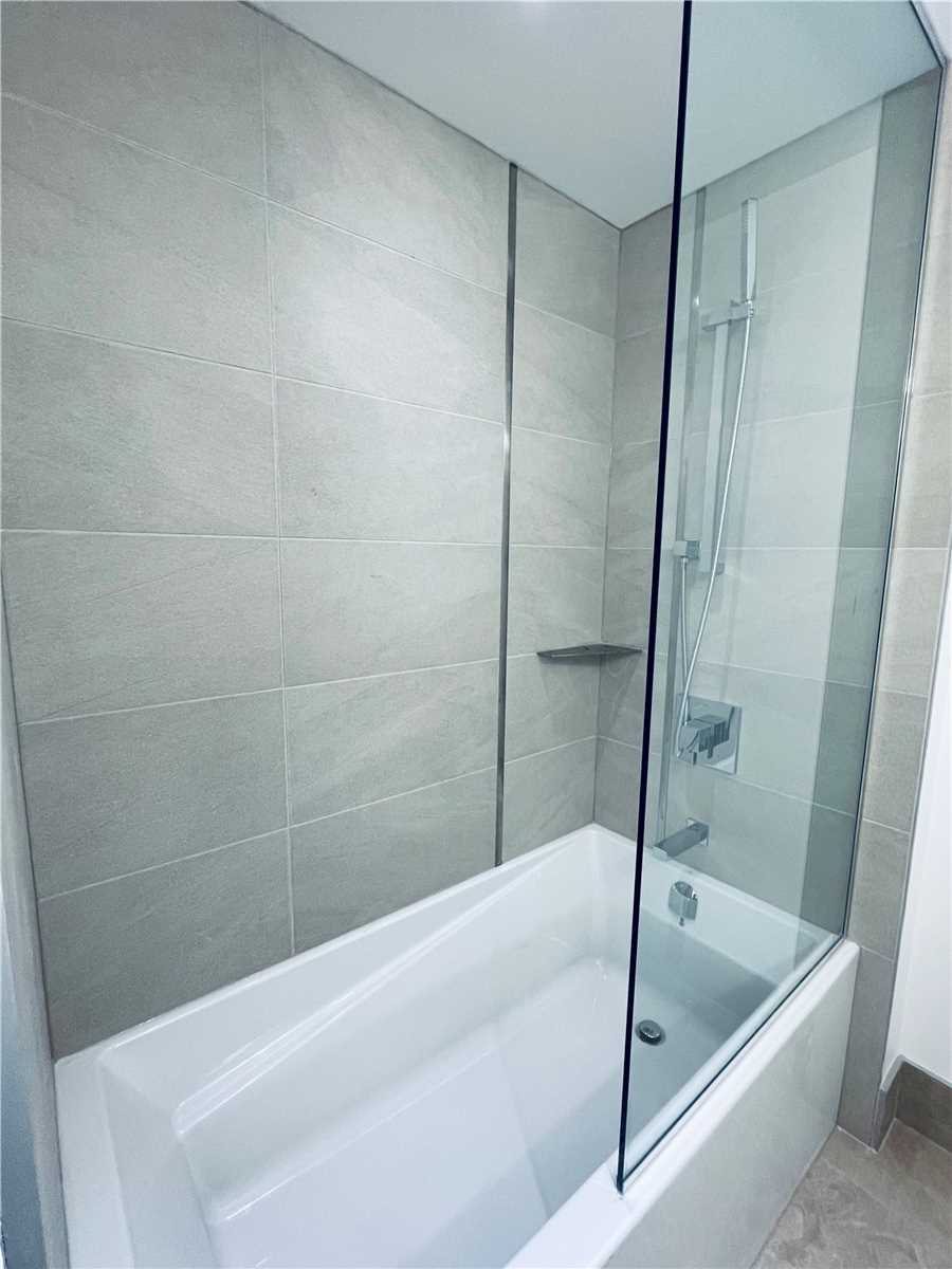 3 Southvale Dr, #202