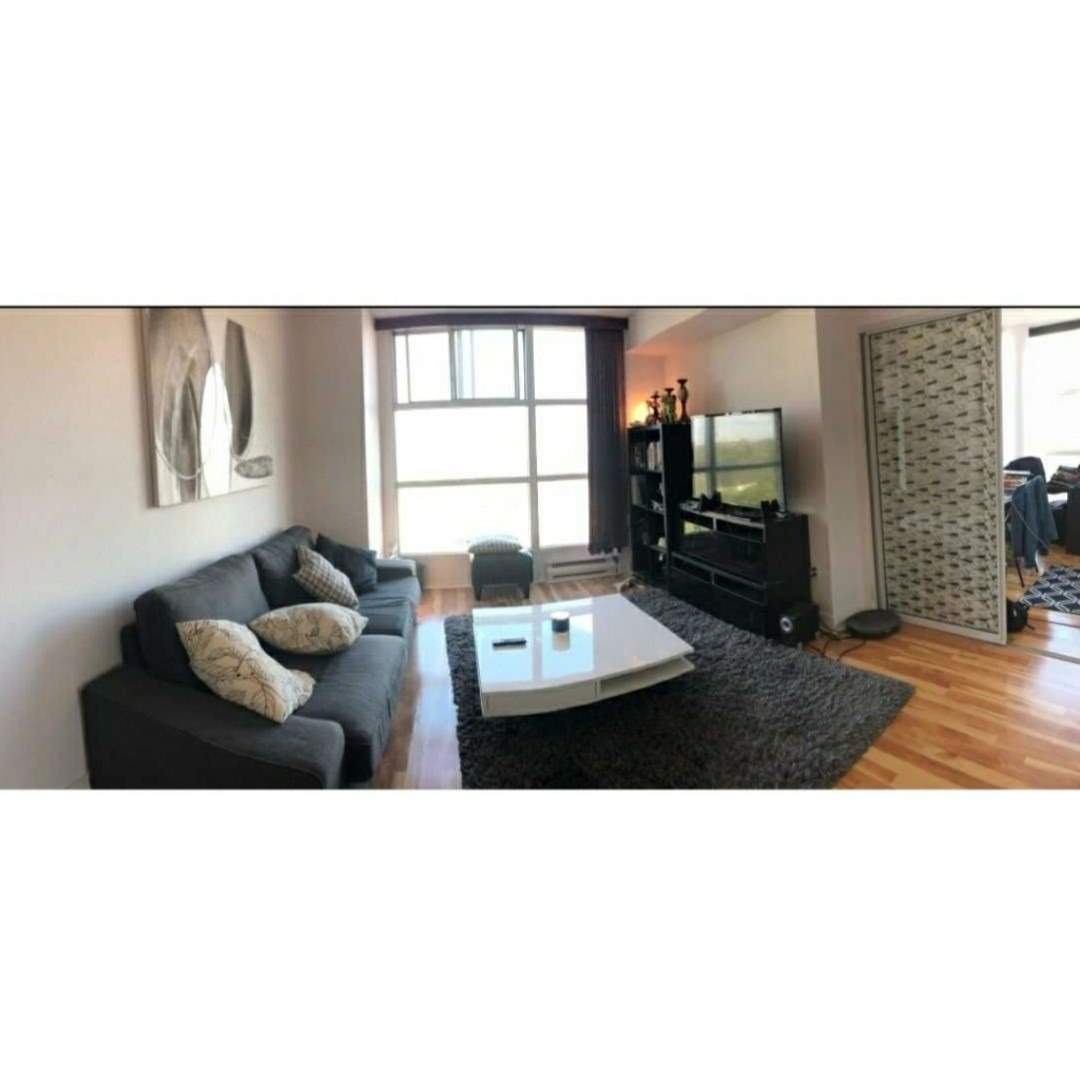 409 Bloor St E, #1003