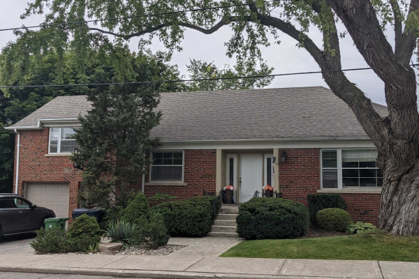214 York Mills Rd, Toronto