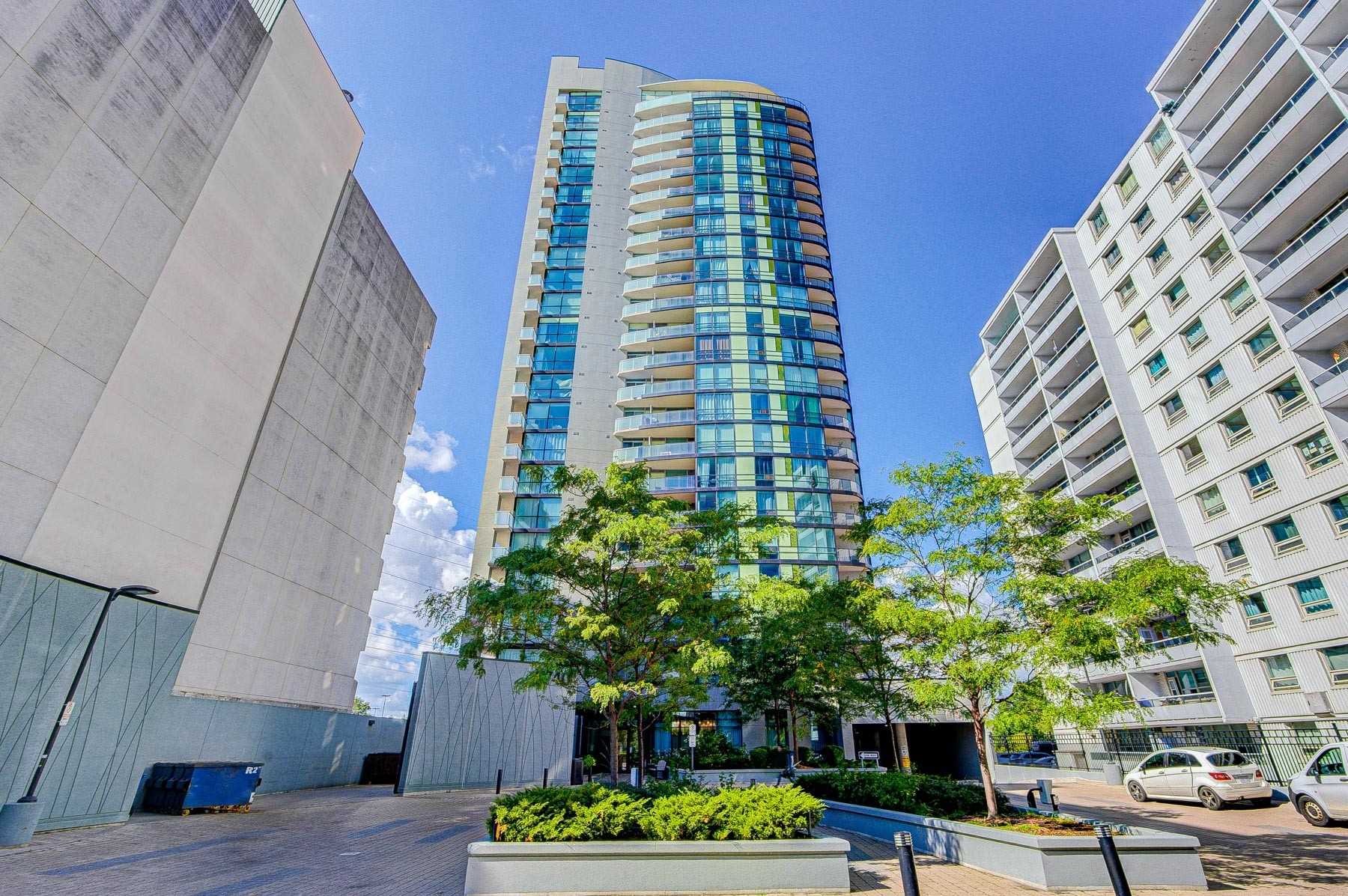 5740 Yonge St, #1207
