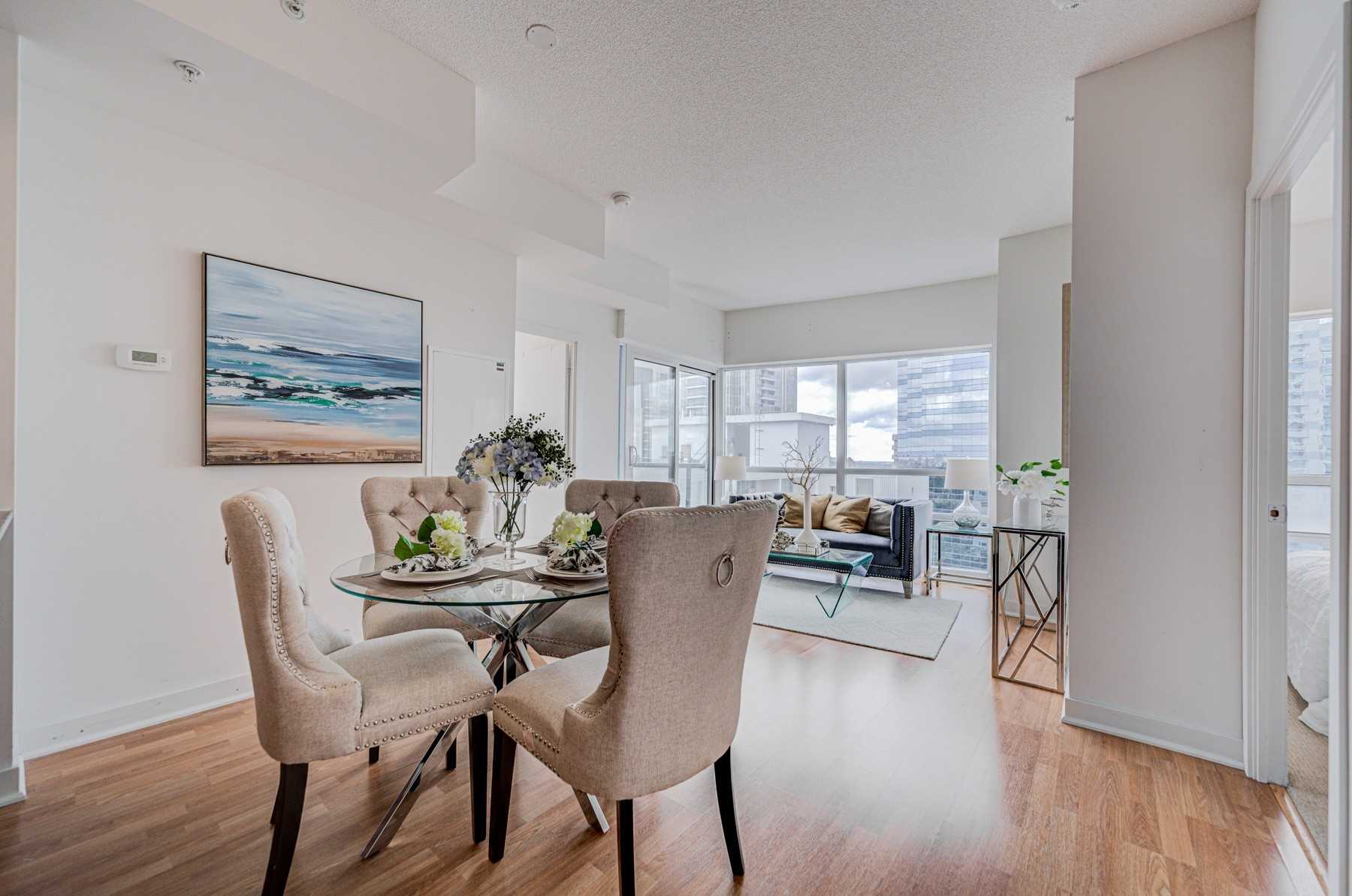 5740 Yonge St, #1207