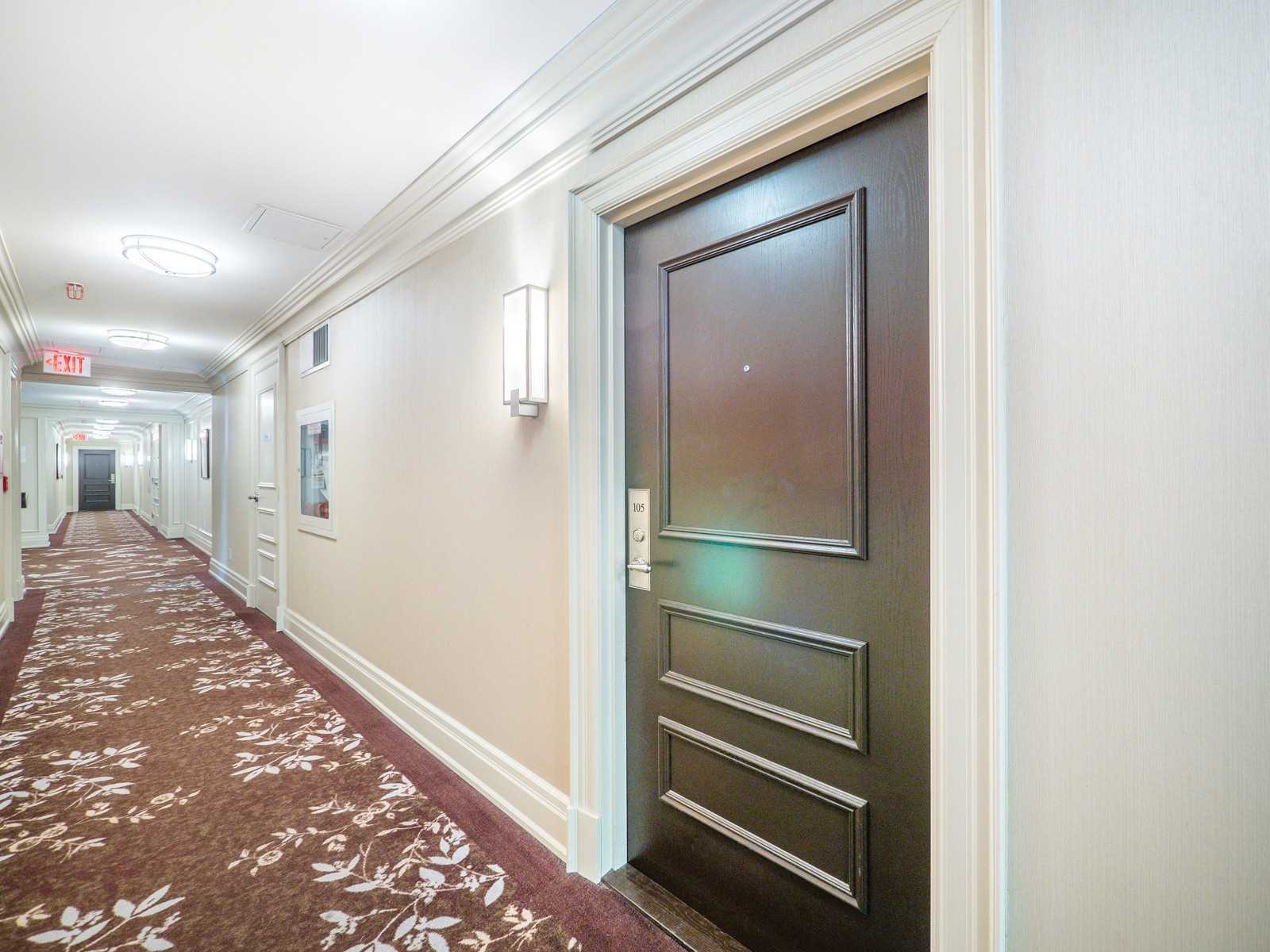 15 Rean Dr, #105