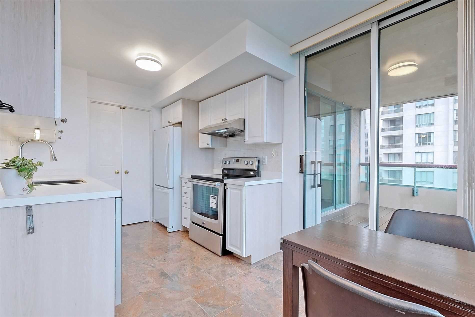 238 Doris Ave, #1609