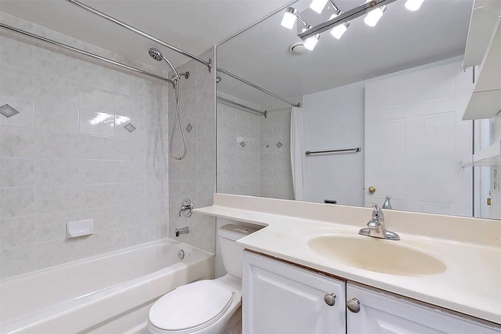238 Doris Ave, #1609