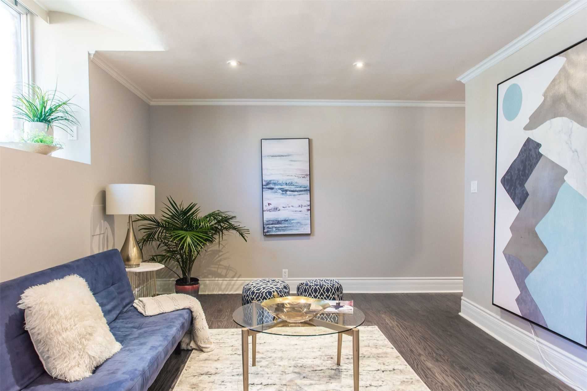 2550 Bathurst St, #6