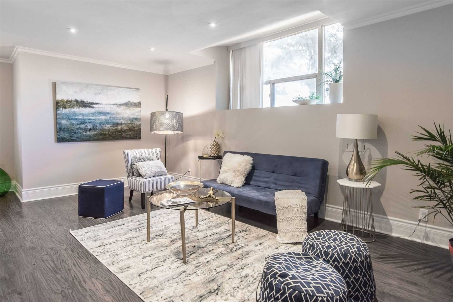 2550 Bathurst St, #6