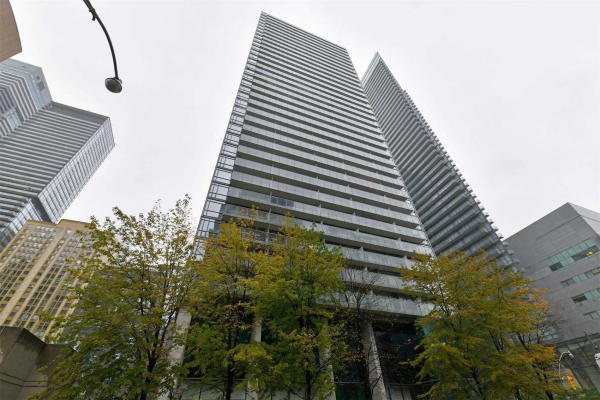 37 Grosvenor St, Toronto