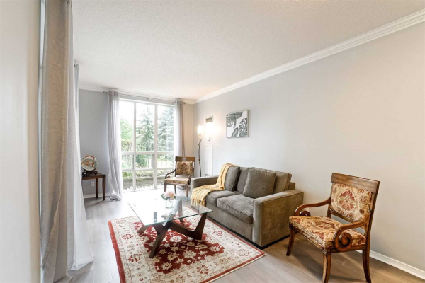 51 Harrison Garden Blvd 51 Harrison Garden Blvd