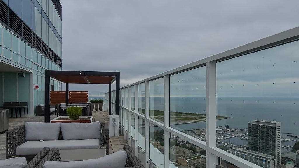 17 Bathurst St, #603