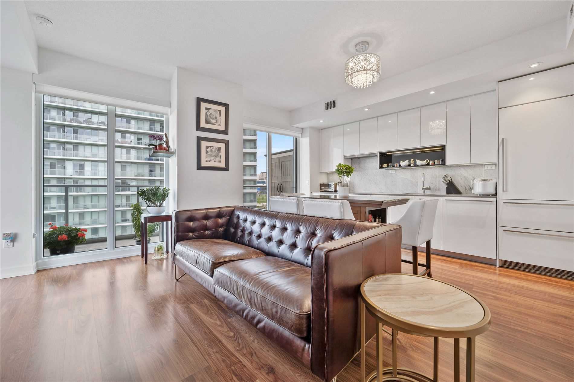117 Mcmahon Dr, #803