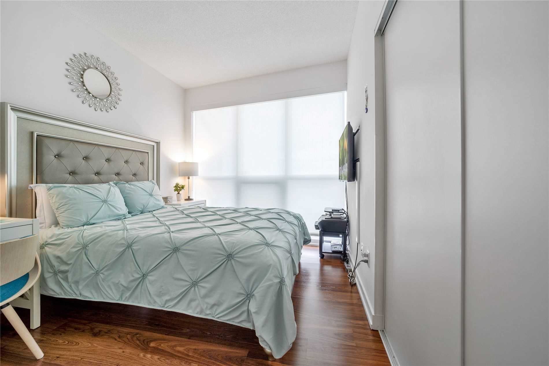 117 Mcmahon Dr, #803