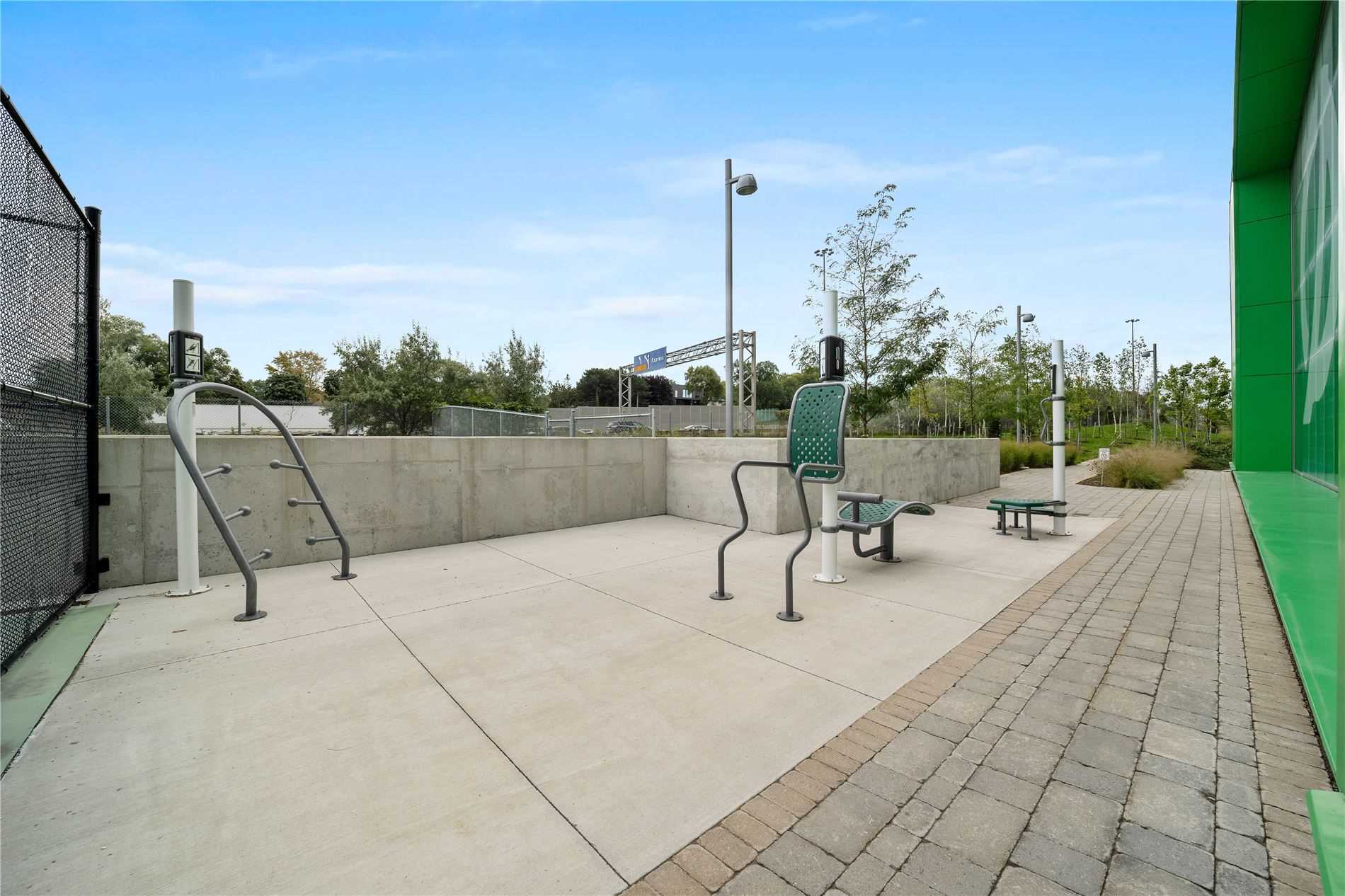 117 Mcmahon Dr, #803