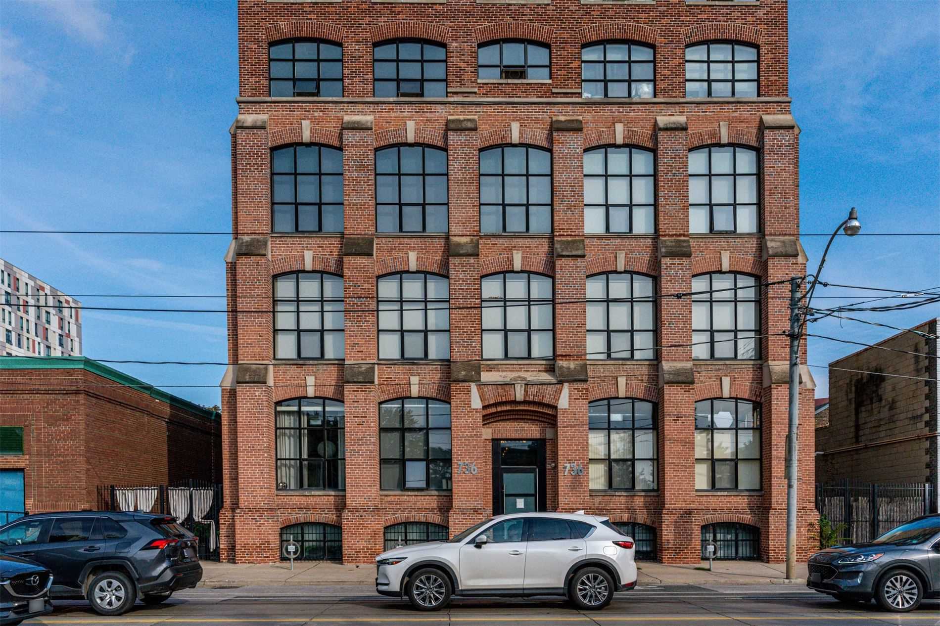 736 Dundas St E, #507