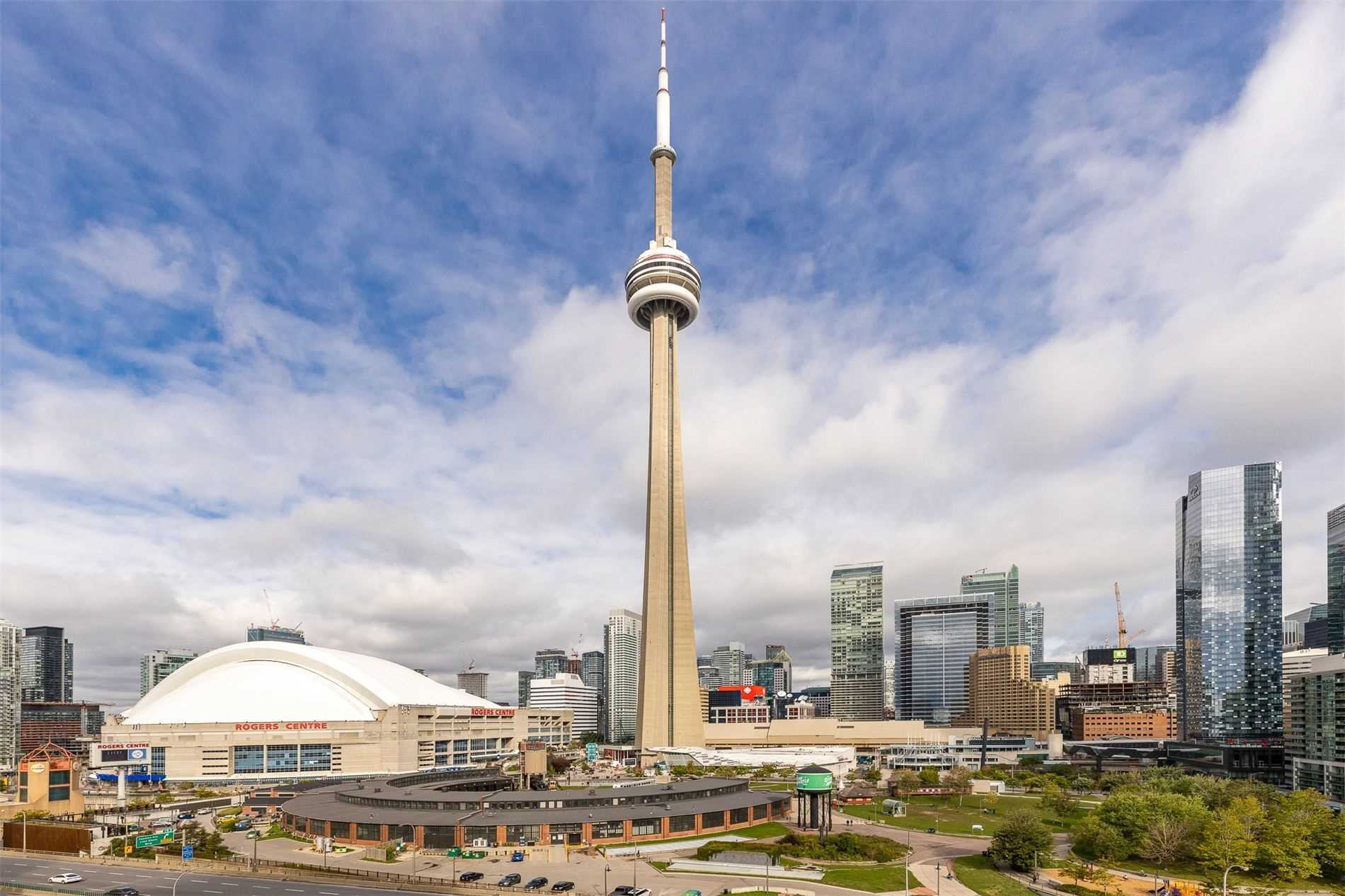 230 Queens Quay W #1515