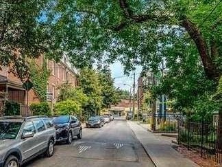 50 Aberdeen Ave