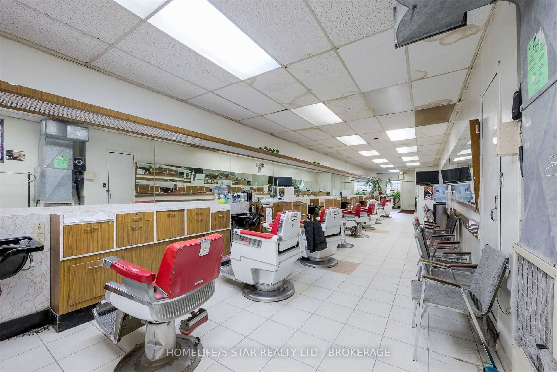 Listing C5389164 - Large Photo # 39