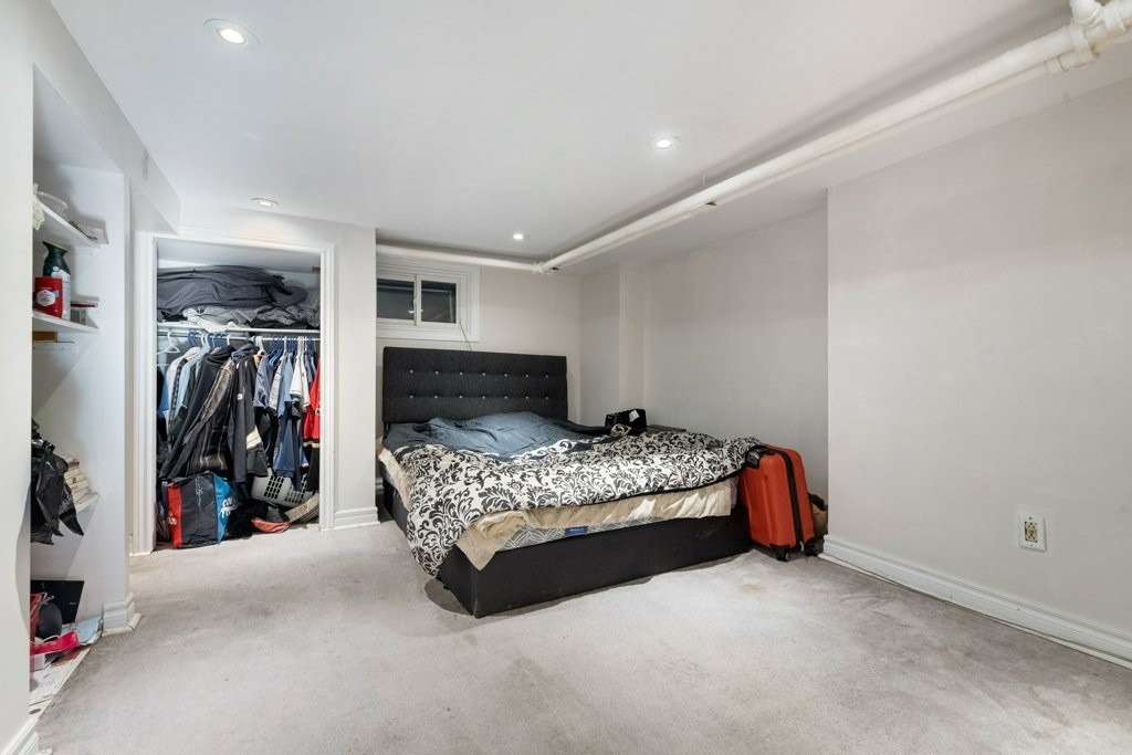 1565 Mount Pleasant Rd