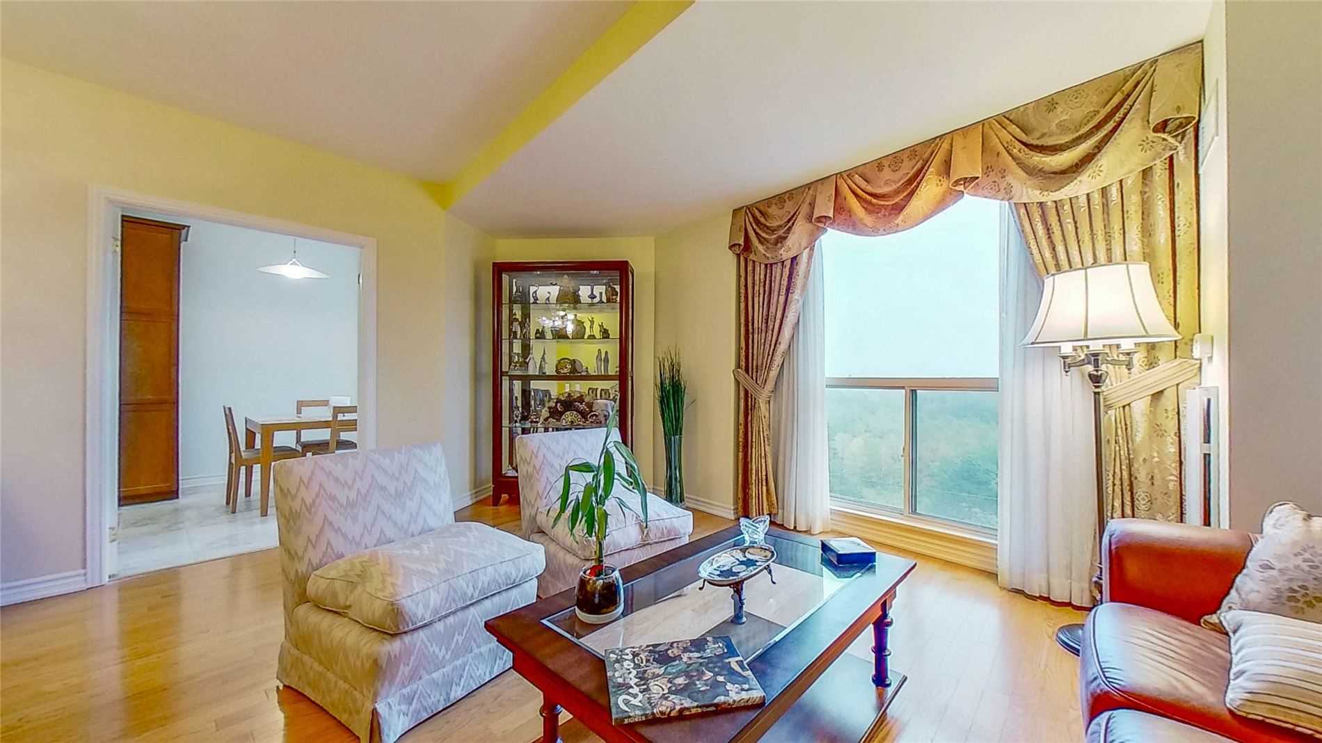 4200 Bathurst St, #705