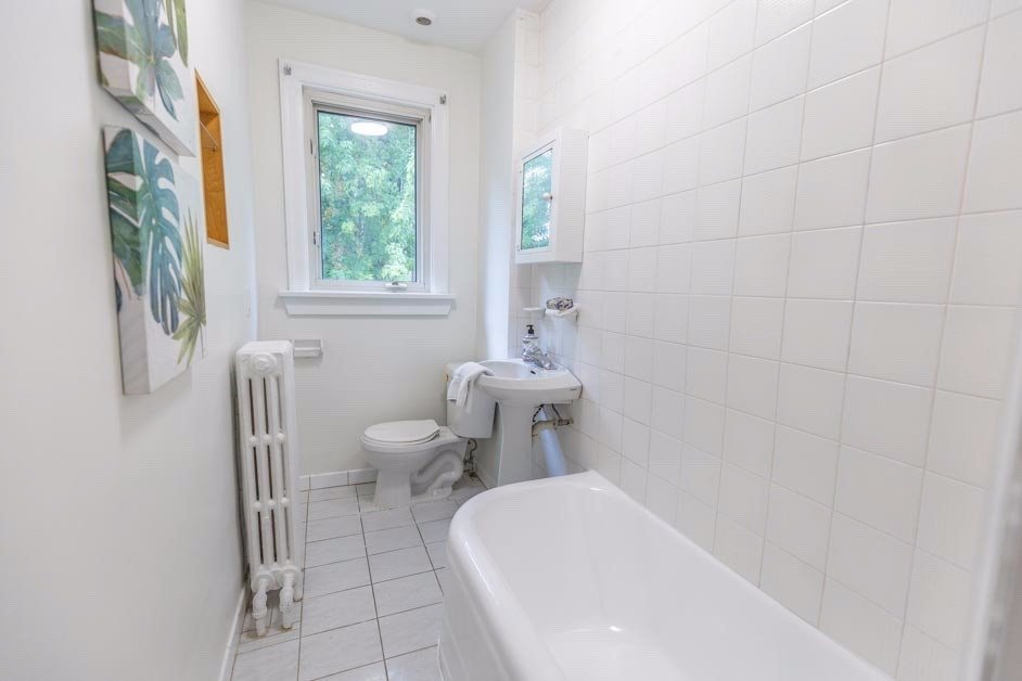Listing C5398826 - Large Photo # 20