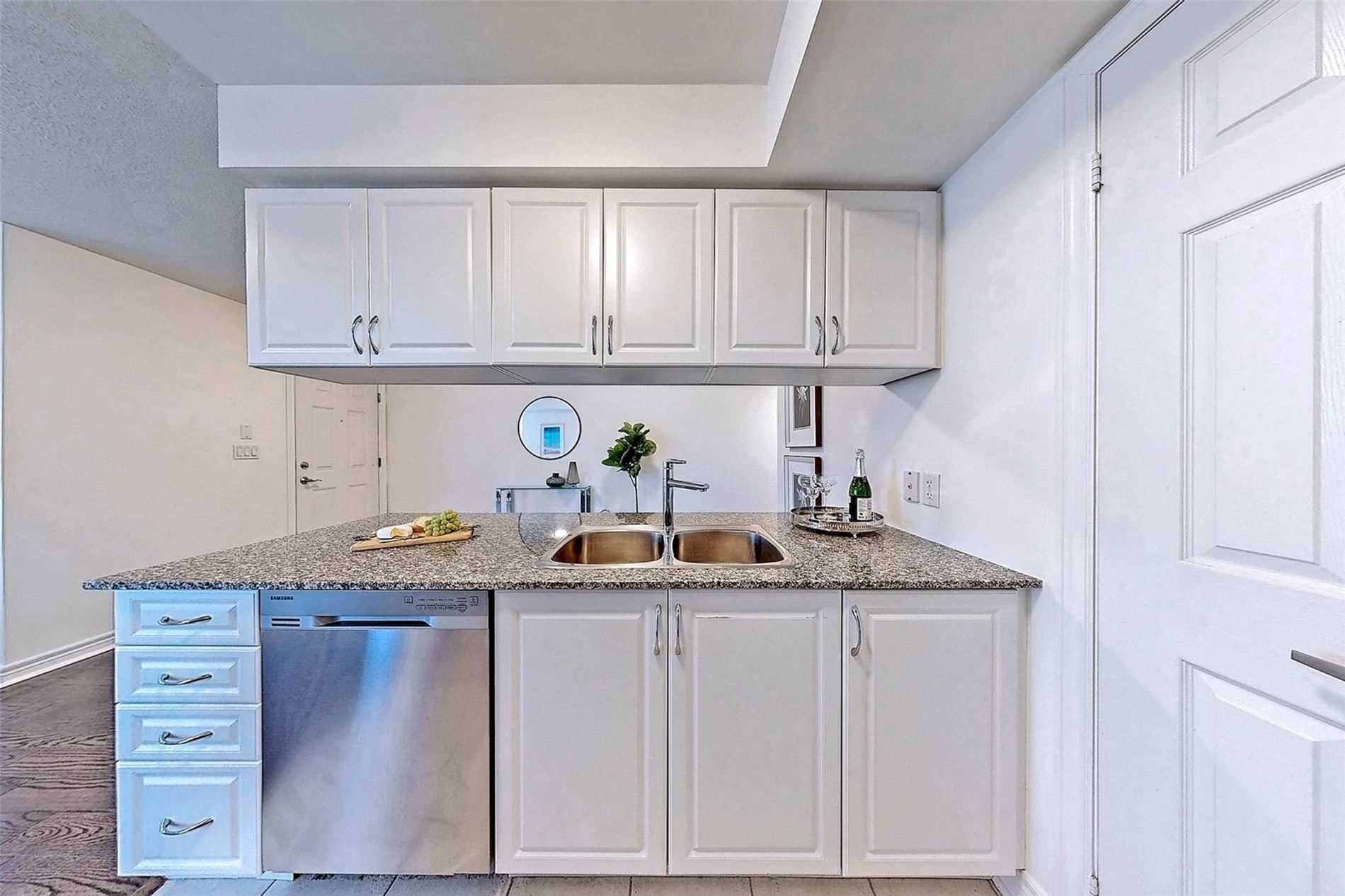 132 Aerodrome Cres, #202