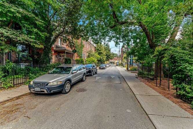 50 Aberdeen Ave