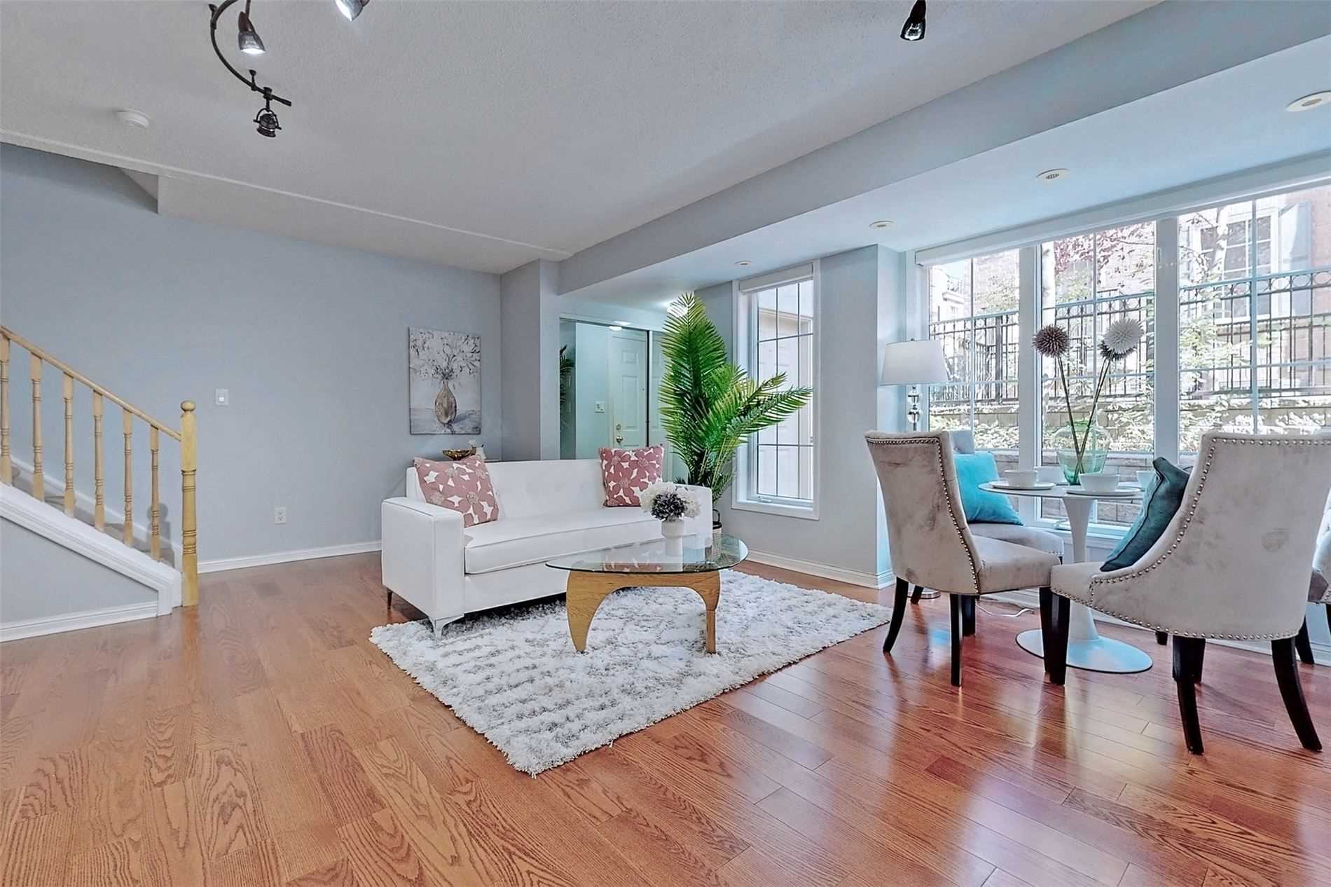 5 Everson Dr, #1030