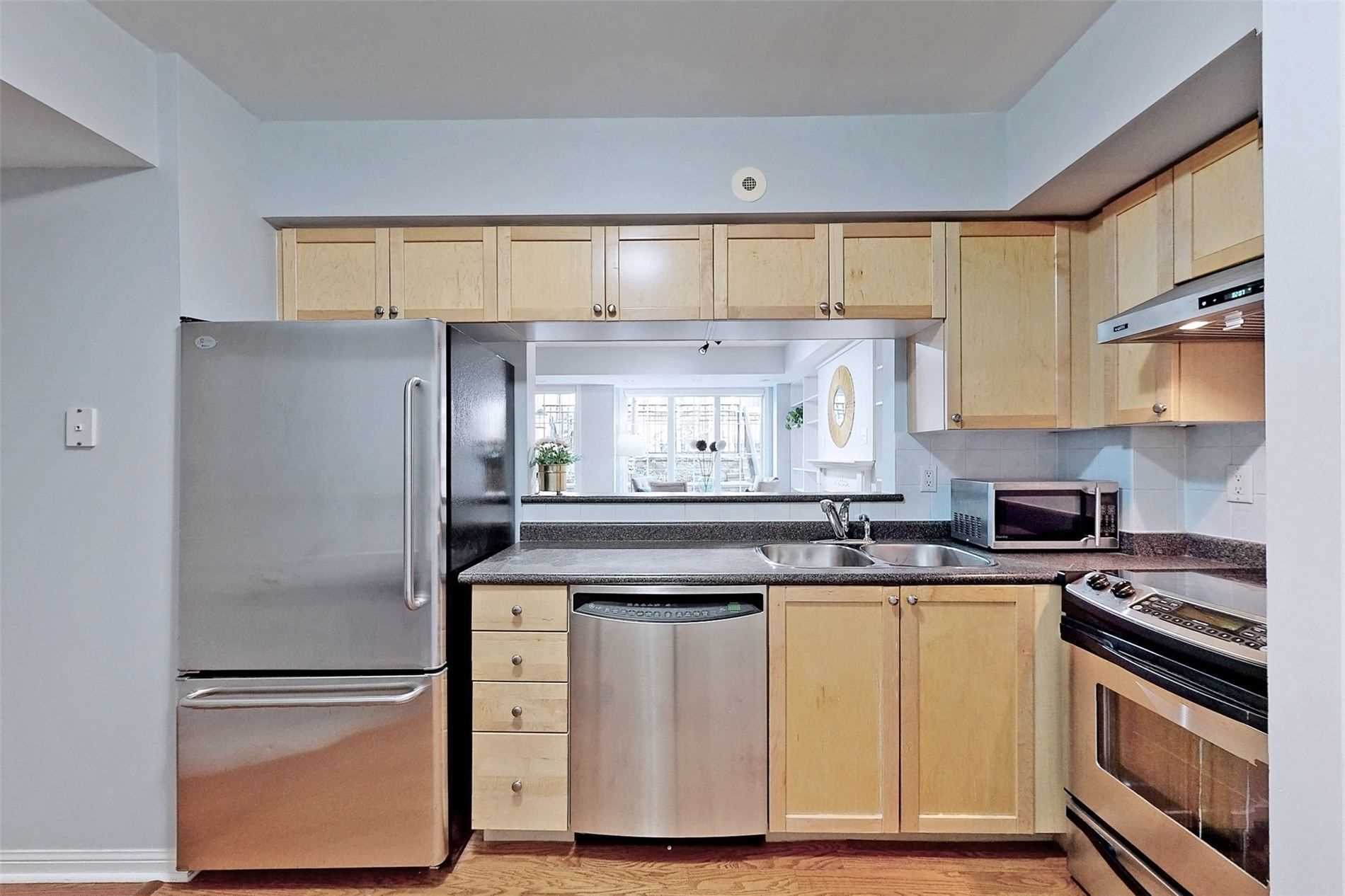 5 Everson Dr, #1030