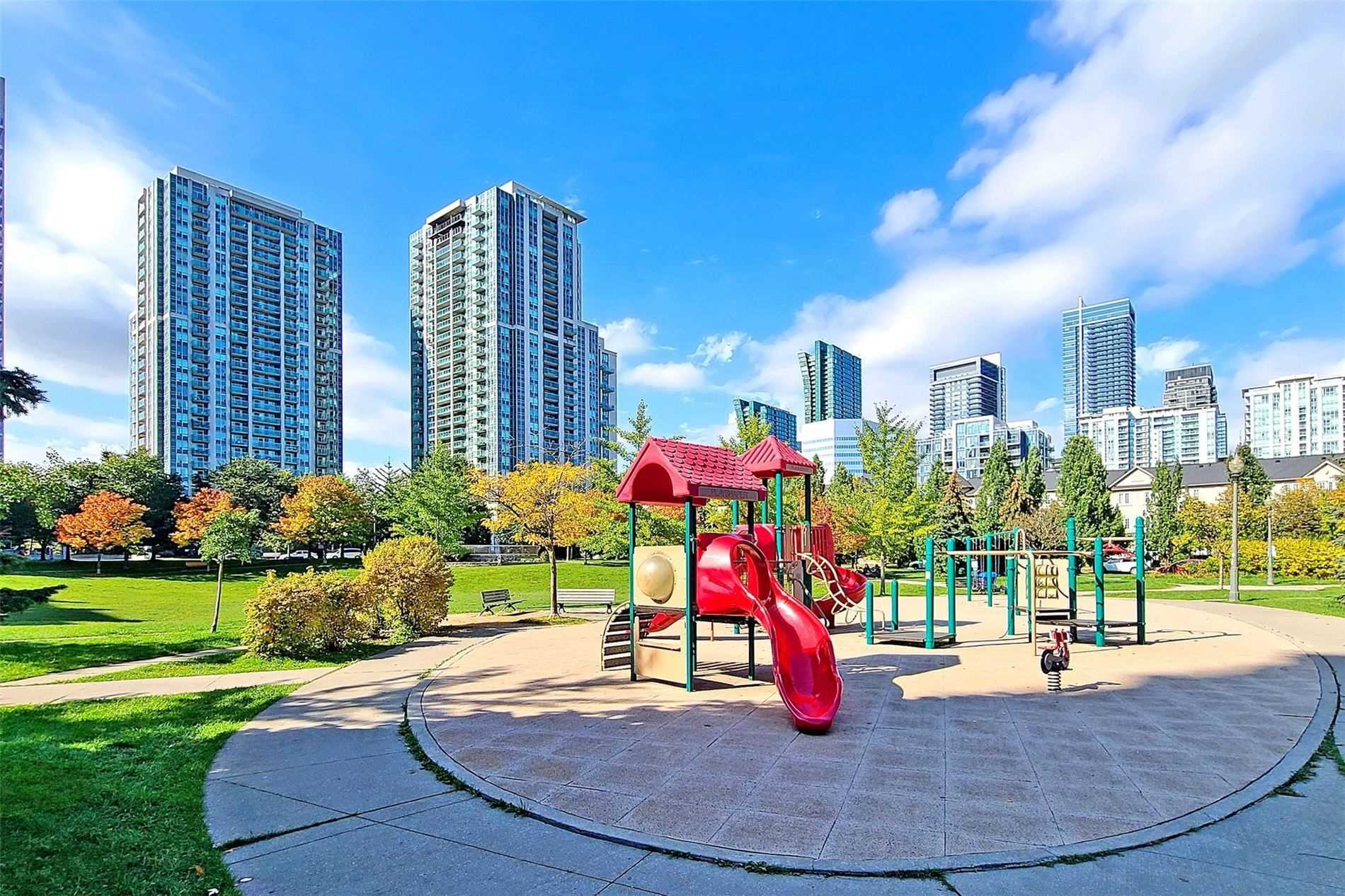 5 Everson Dr, #1030