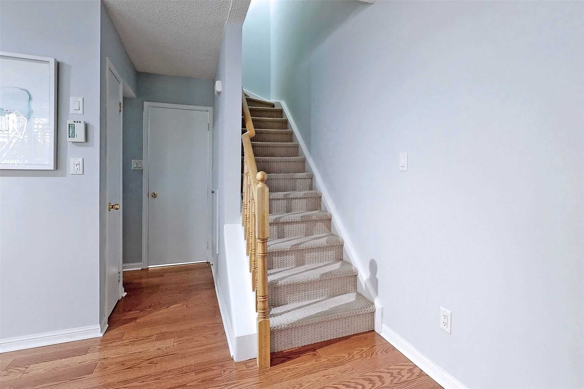 5 Everson Dr, #1030
