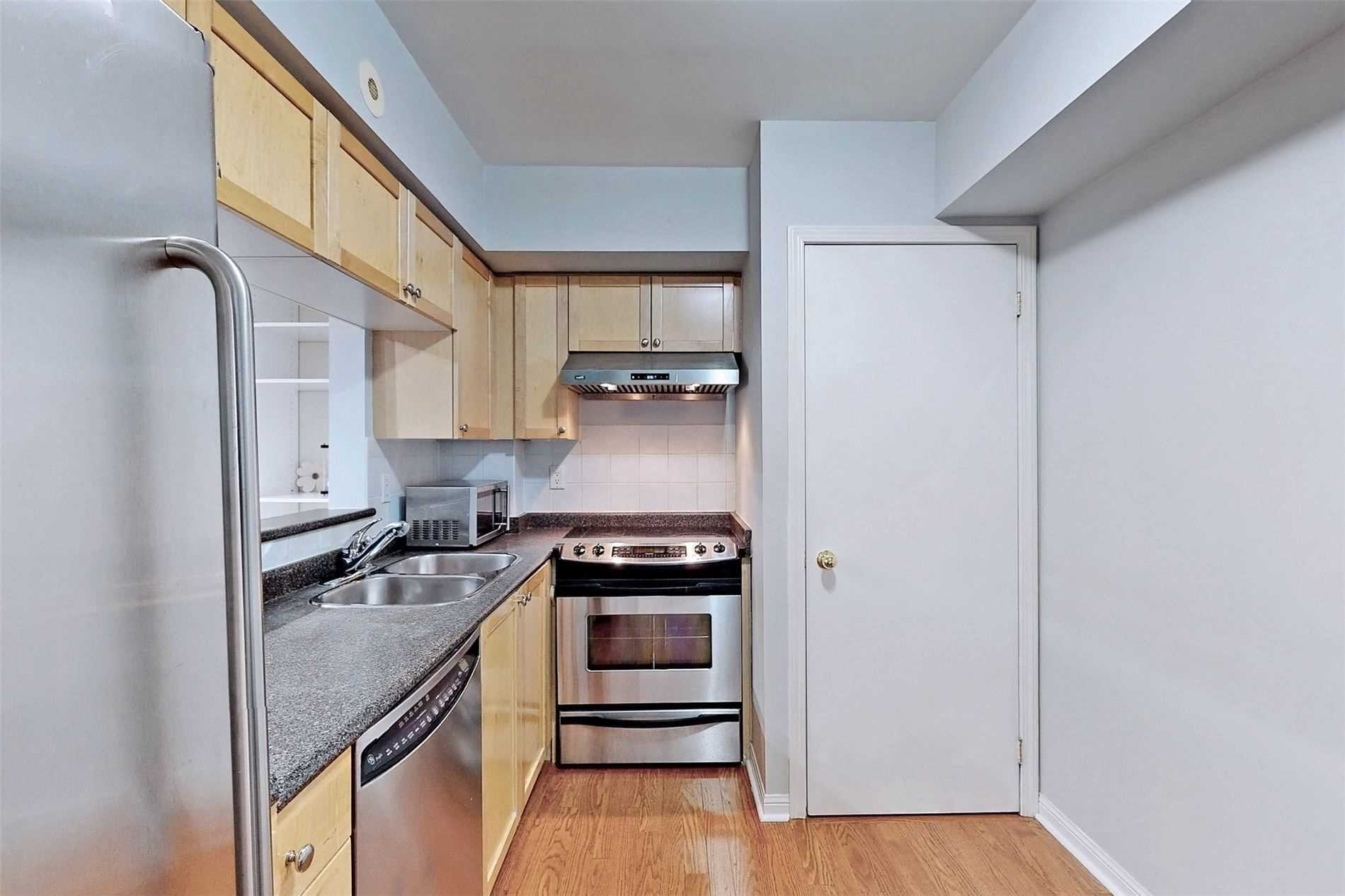 5 Everson Dr, #1030