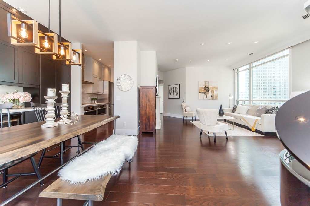 #2209 - 7 King St E, Toronto