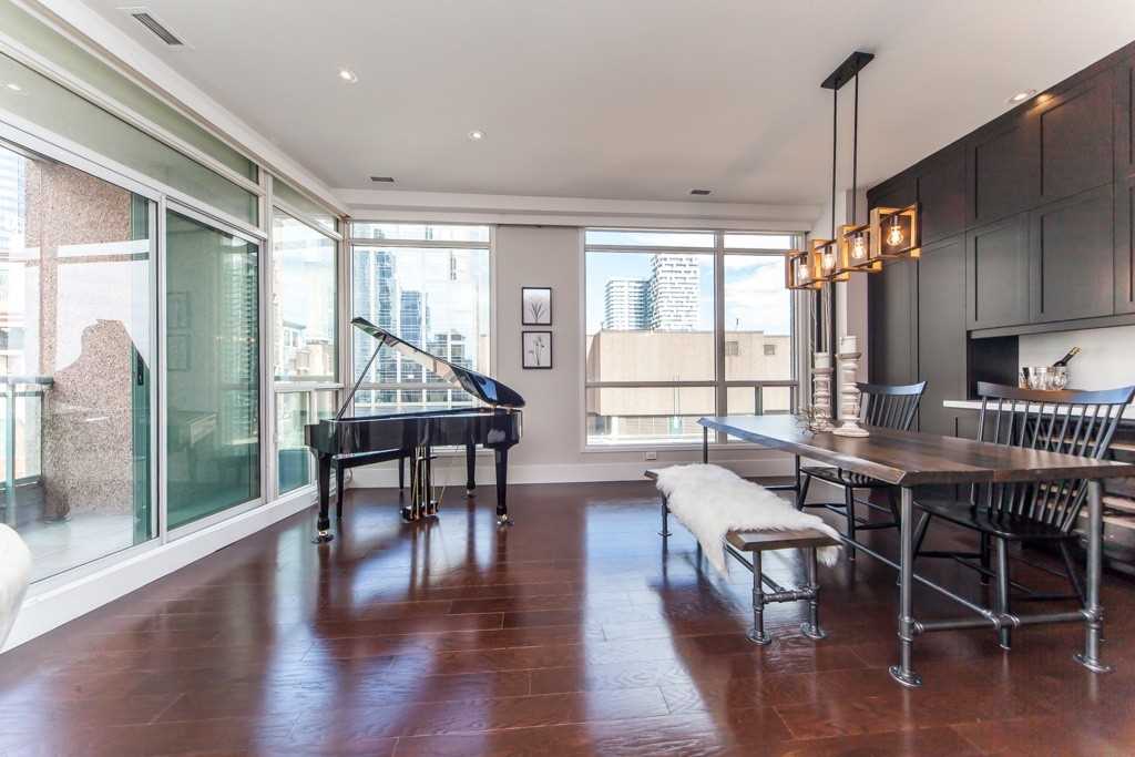 #2209 - 7 King St E, Toronto
