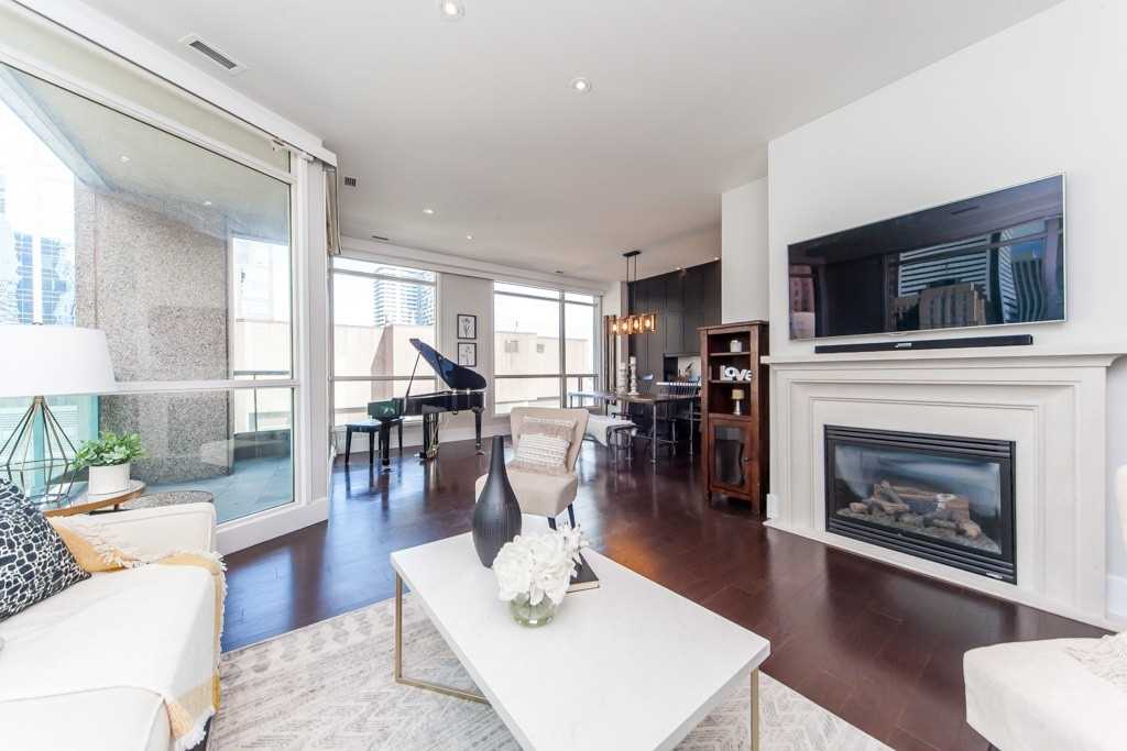 #2209 - 7 King St E, Toronto
