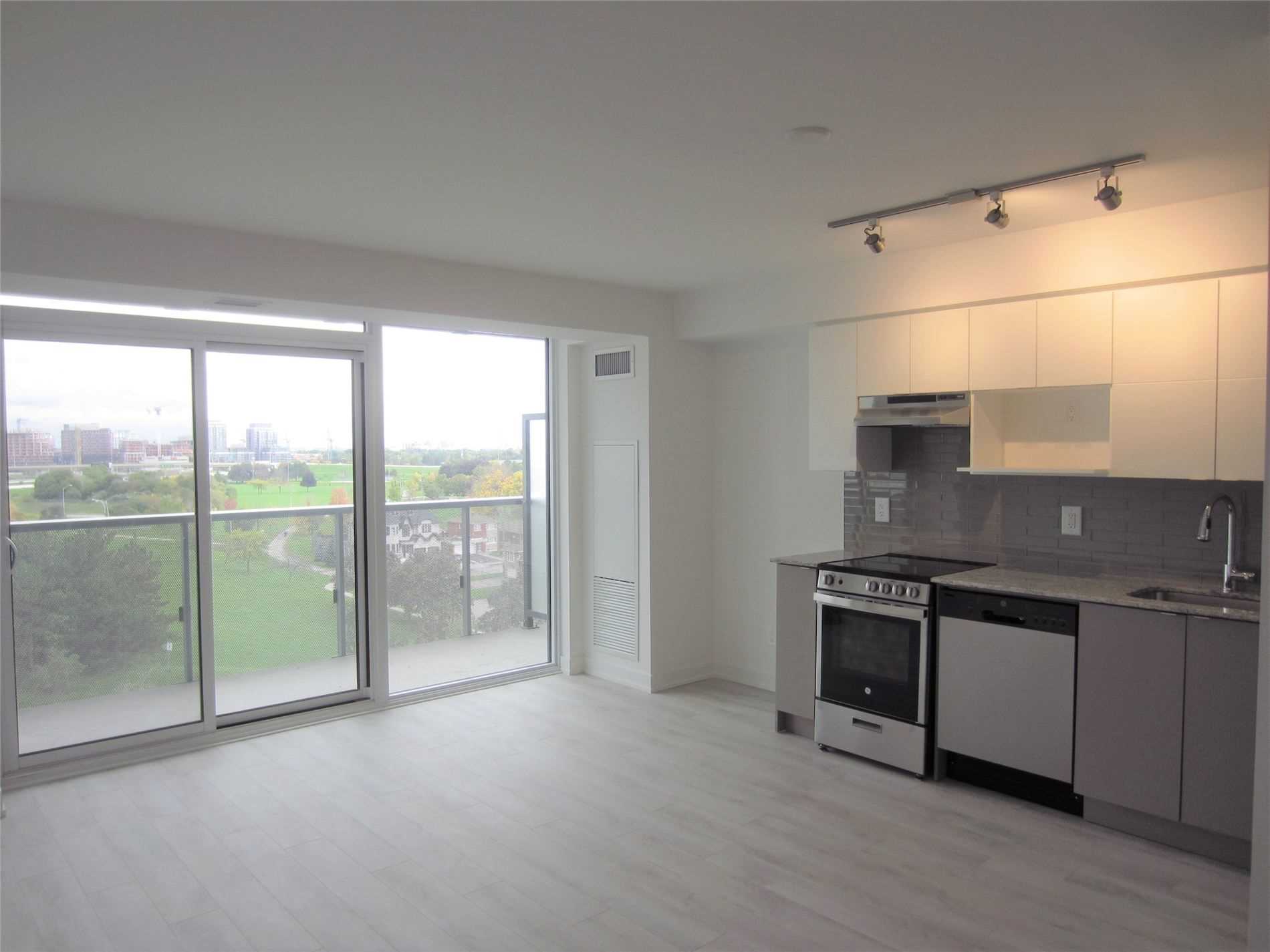 120 Varna Dr, #907