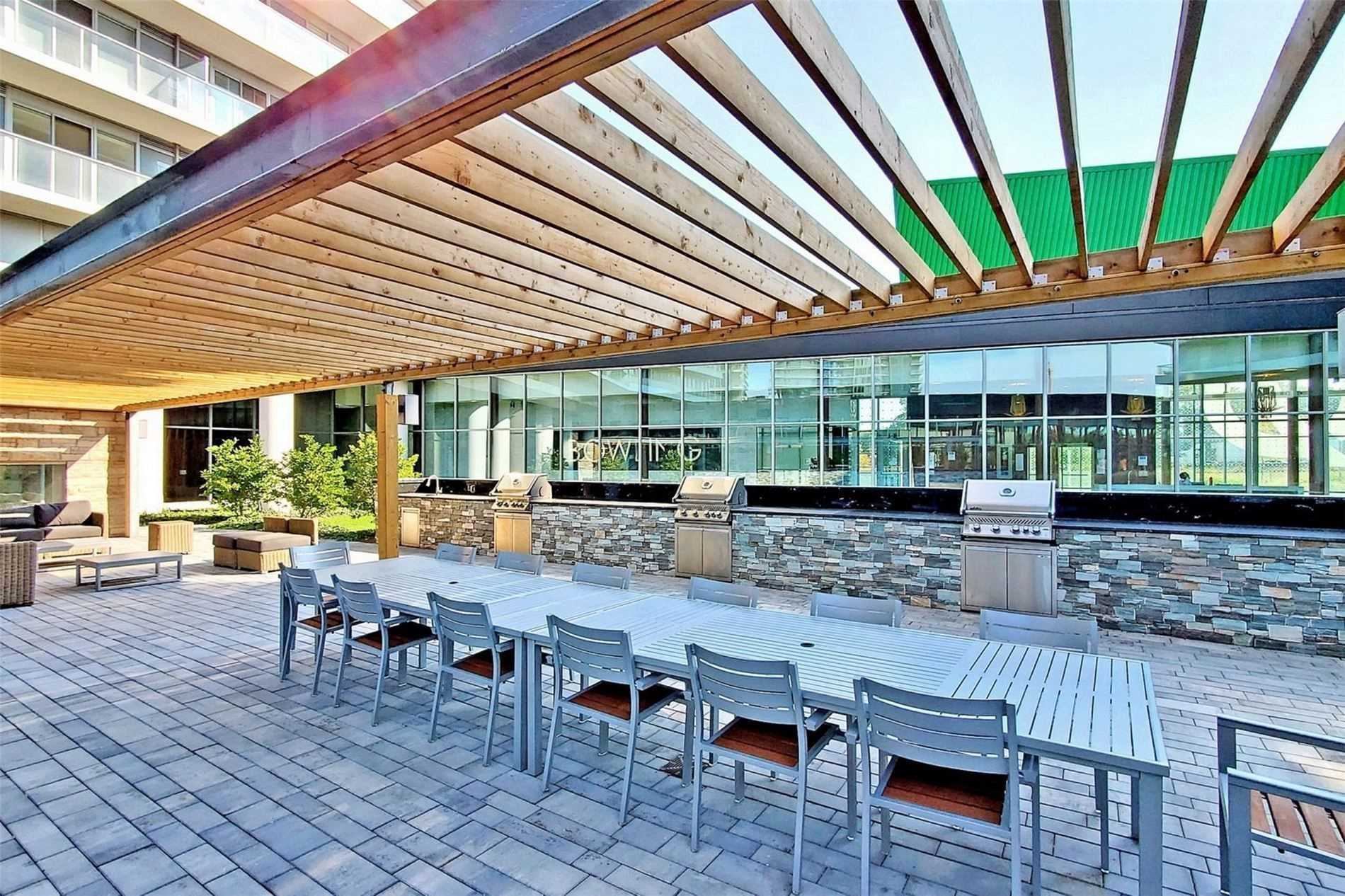 117 Mcmahon Dr, #2501