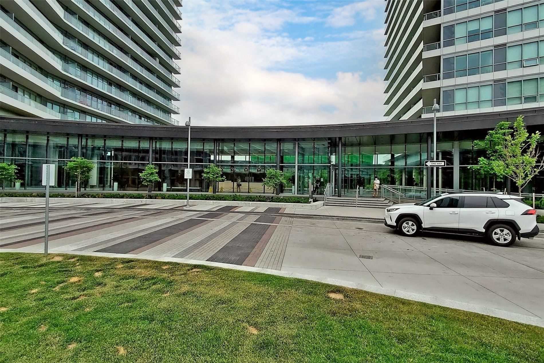 117 Mcmahon Dr, #2501