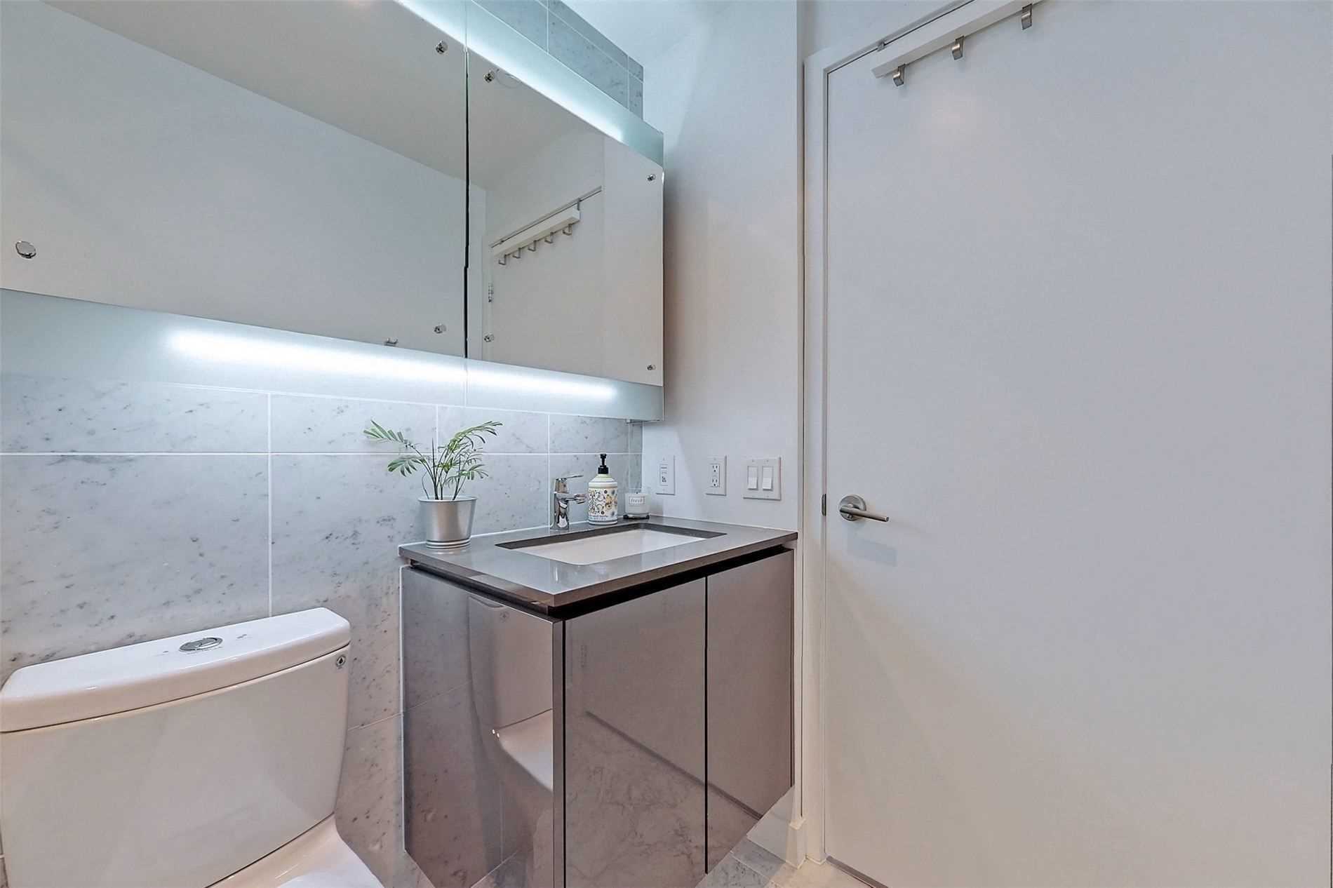 117 Mcmahon Dr, #2501