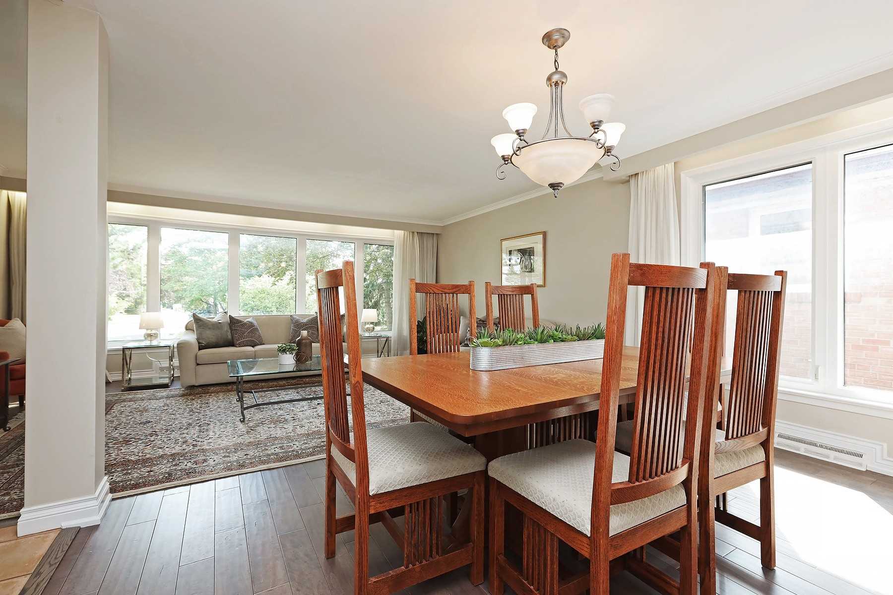 24 Cedar Springs Grve