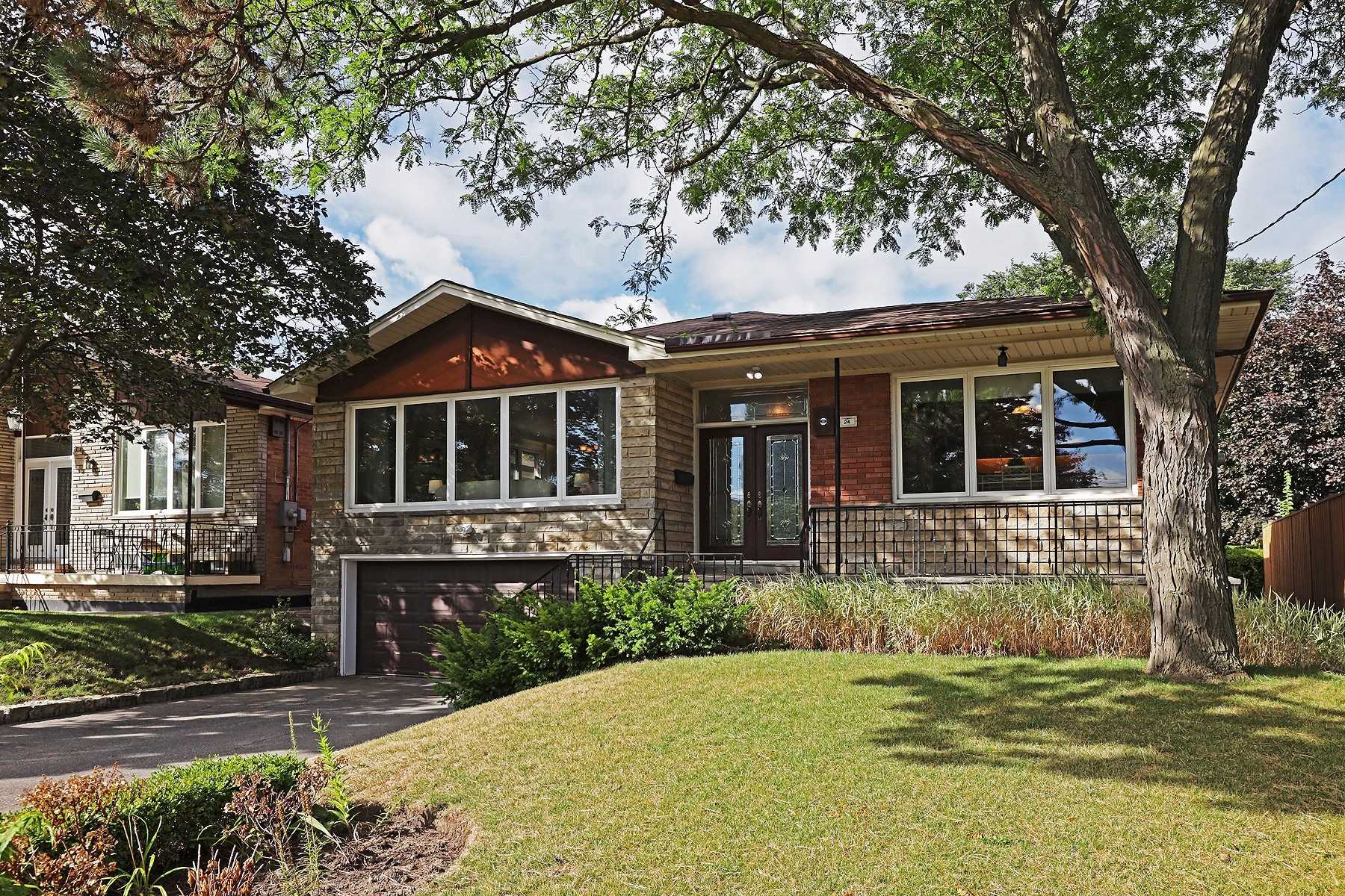 24 Cedar Springs Grve