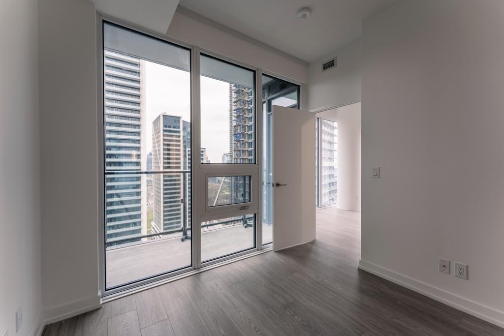 19 Western Battery Rd, #2306