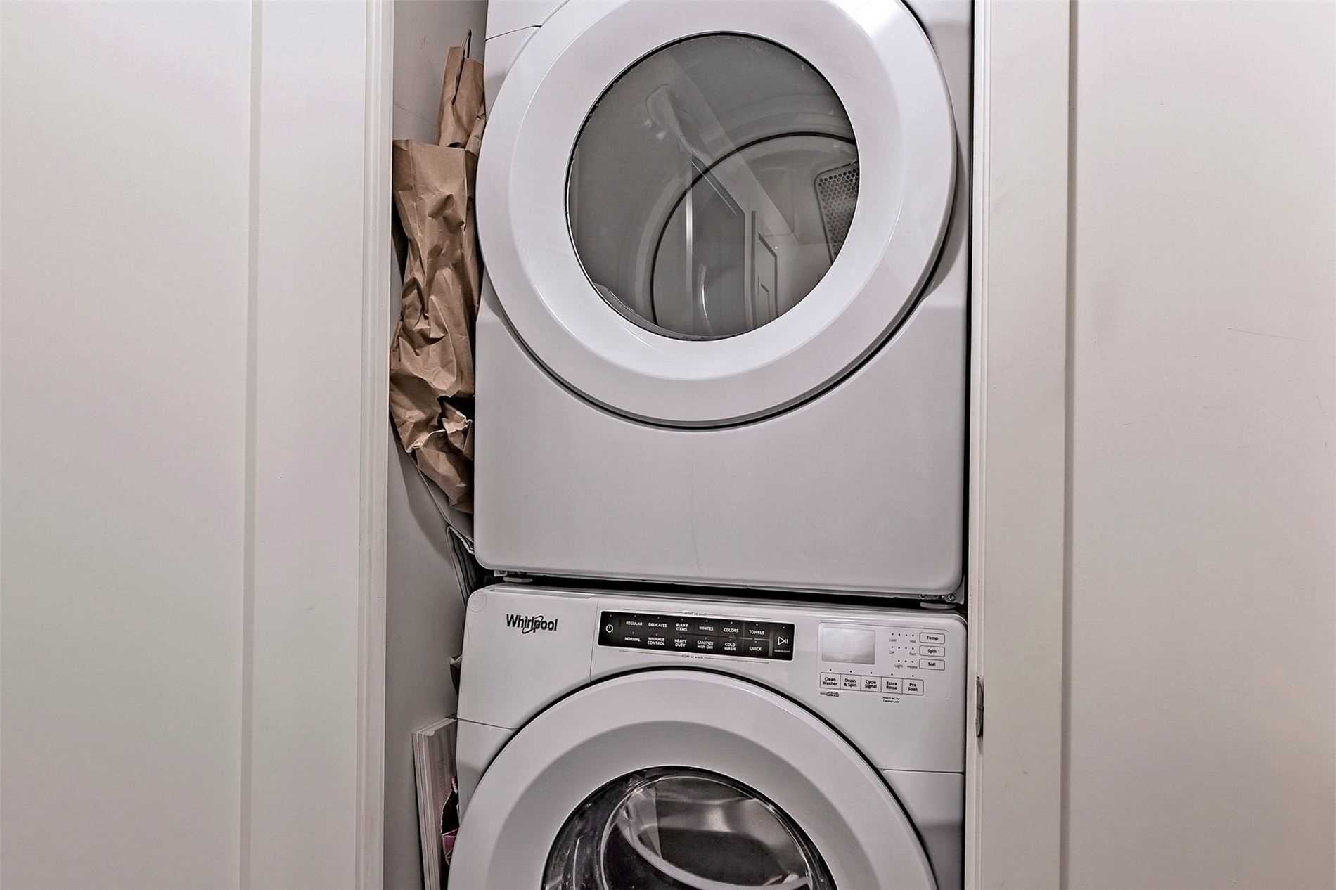 330 Richmond St W, #505