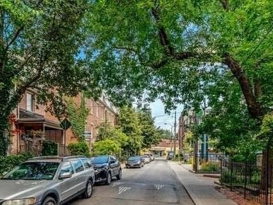 50 Aberdeen Ave