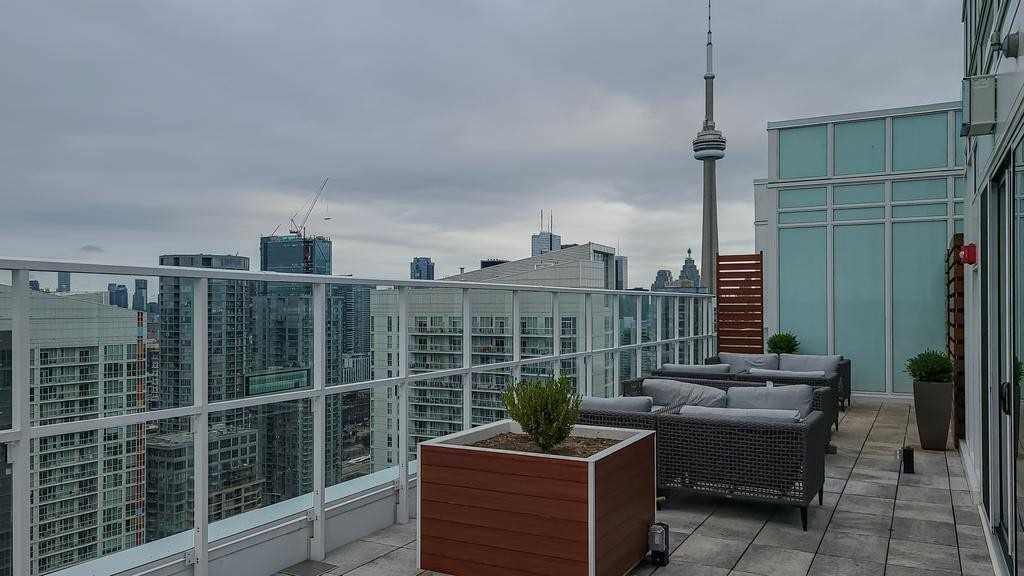 17 Bathurst St, #603