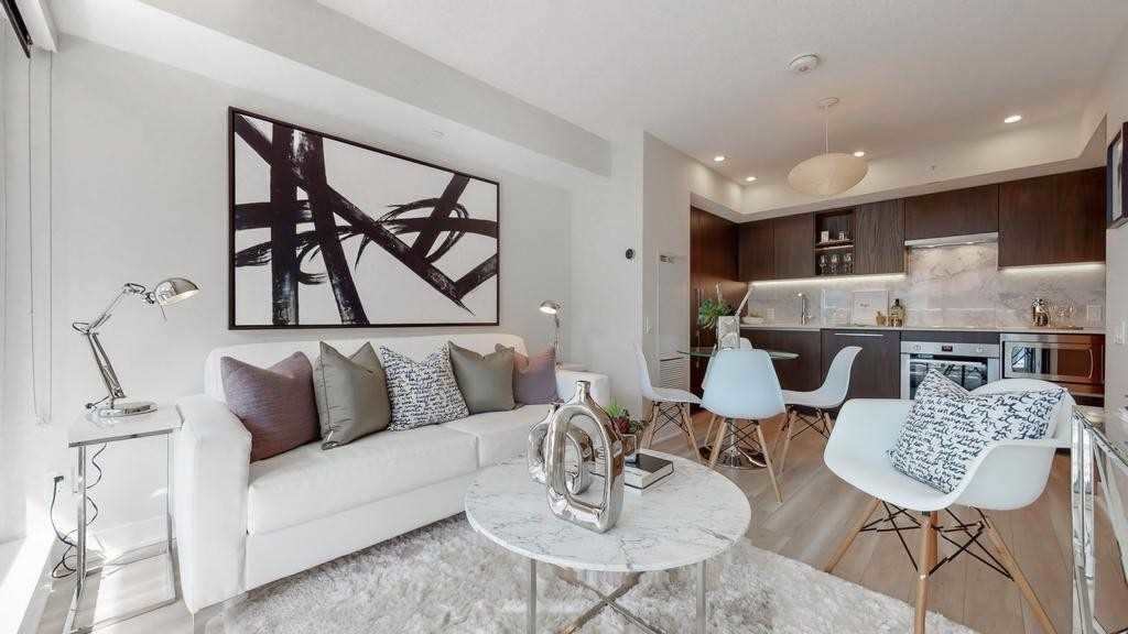 17 Bathurst St, #603