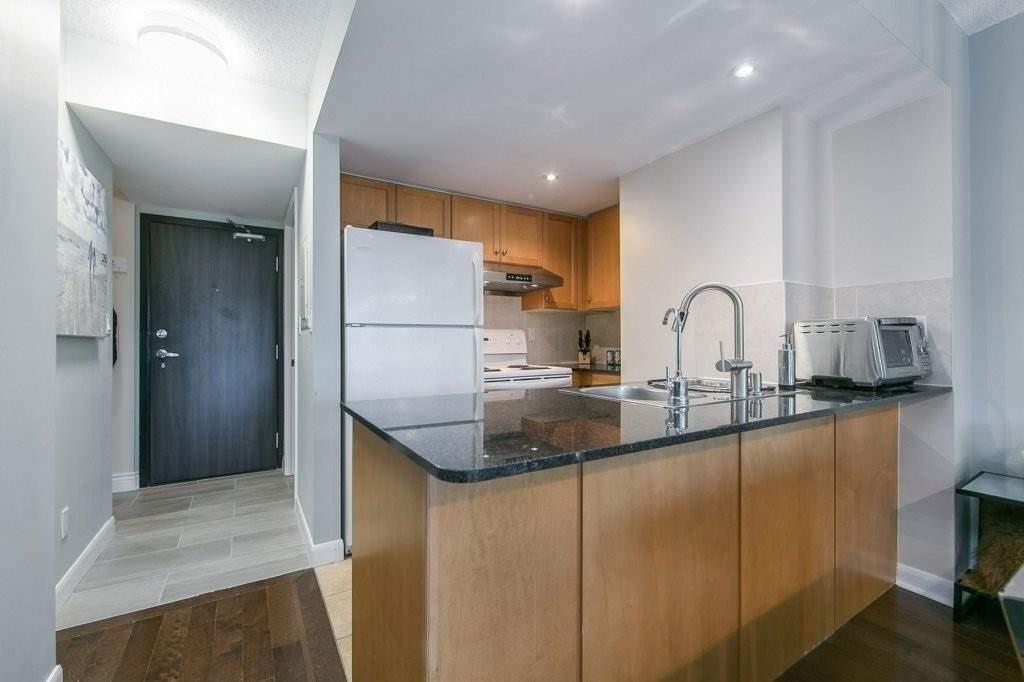 210 Victoria St, #1805