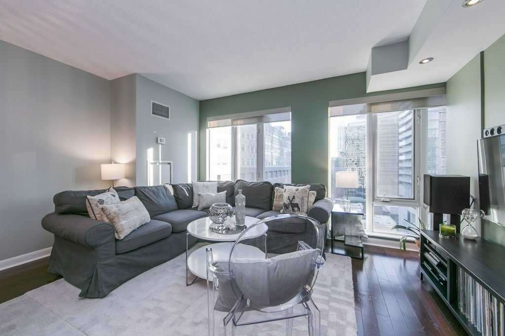 210 Victoria St, #1805