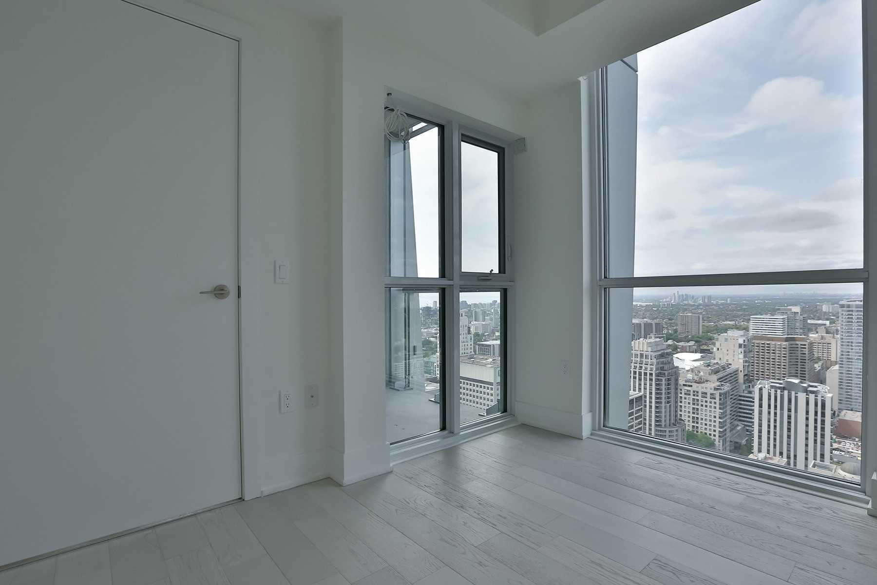 1 Yorkville Ave, #4101